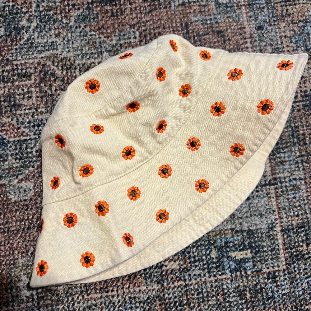 Urban Outfitters Bucket Hat with Orange Embroidered Florals